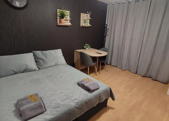 Apartment Ferienunterkunft Strandnaehe Mit Pools