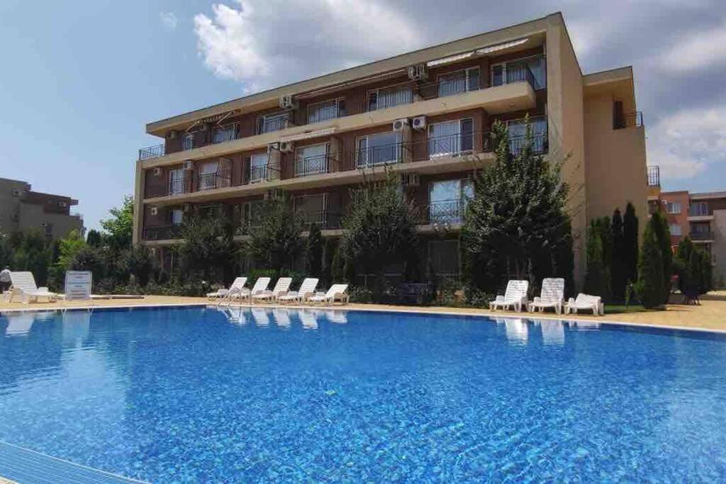 Ferienunterkunft Strandnaehe Mit Pools Διαμέρισμα *