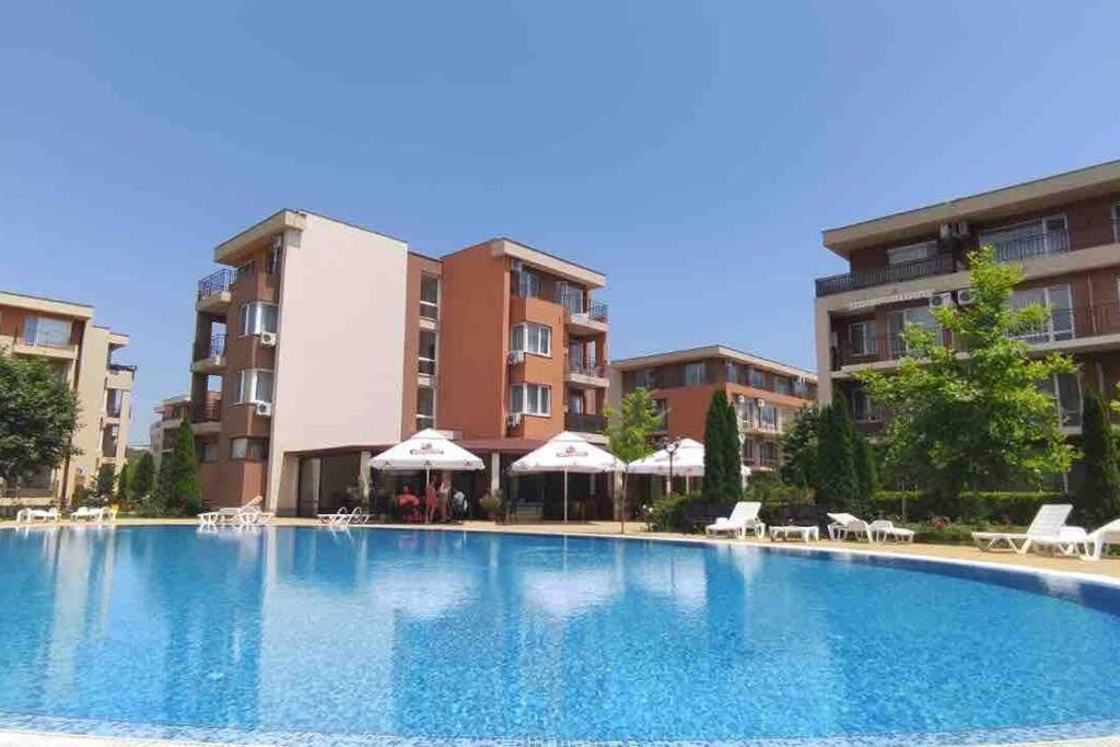 Ferienunterkunft Strandnaehe Mit Pools Διαμέρισμα Σάνι Μπιτς